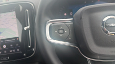 Volvo XC40 2.0 B3P Plus Dark 5dr Auto Petrol Estate